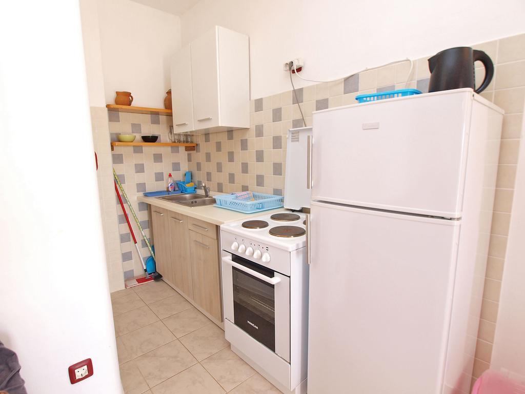 Apartments By The Sea 750 Pjescana Uvala Exterior foto
