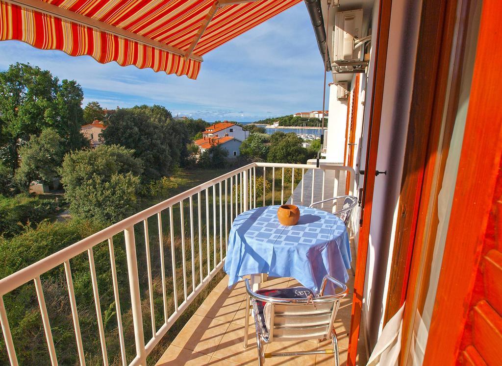 Apartments By The Sea 750 Pjescana Uvala Exterior foto