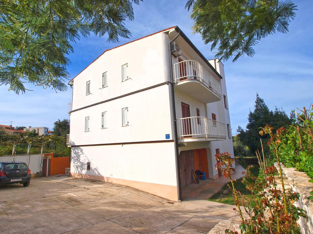 Apartments By The Sea 750 Pjescana Uvala Exterior foto